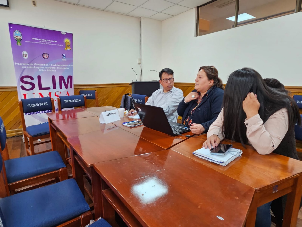 Taller de mesas — imagen 5