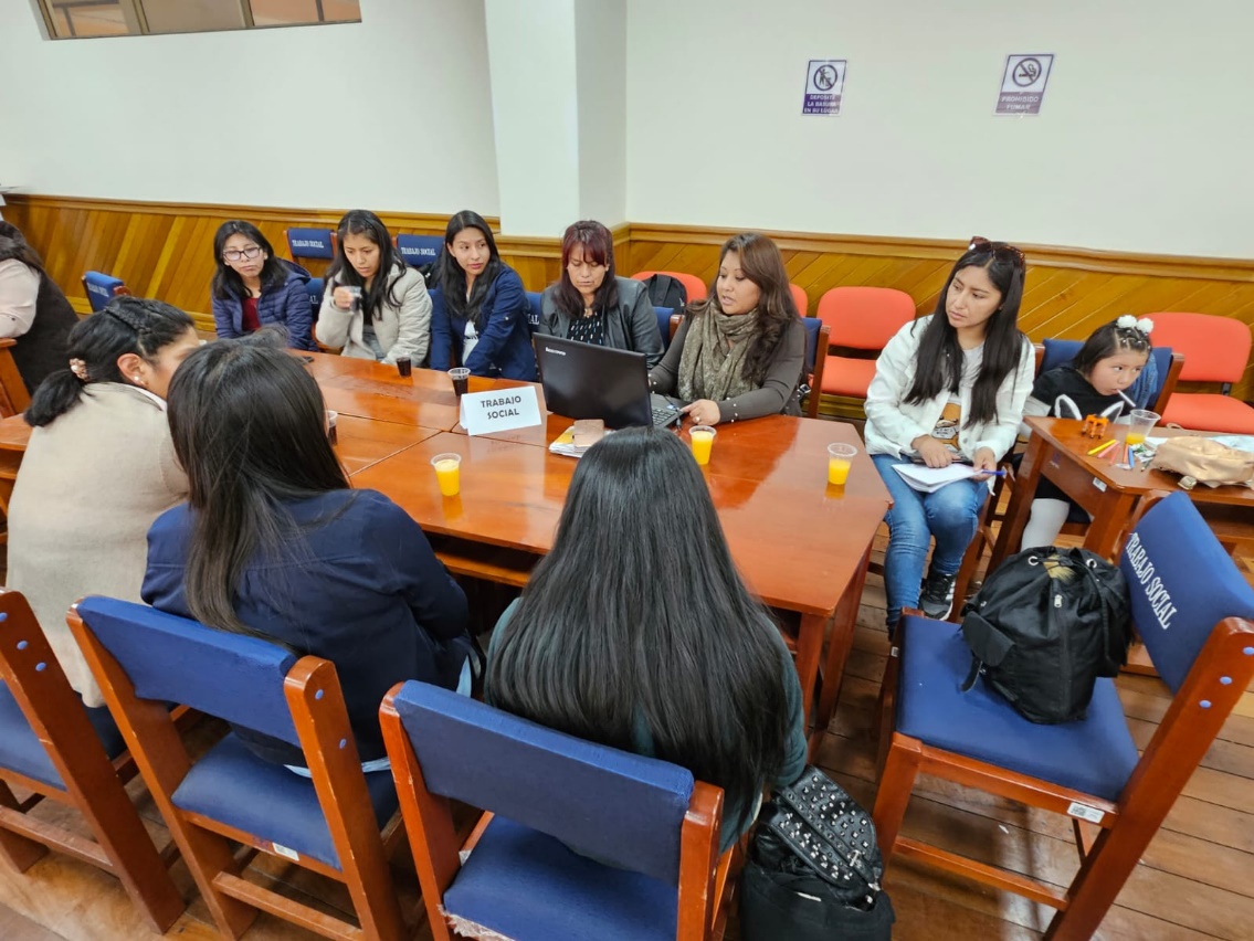 Taller de mesas — imagen 6