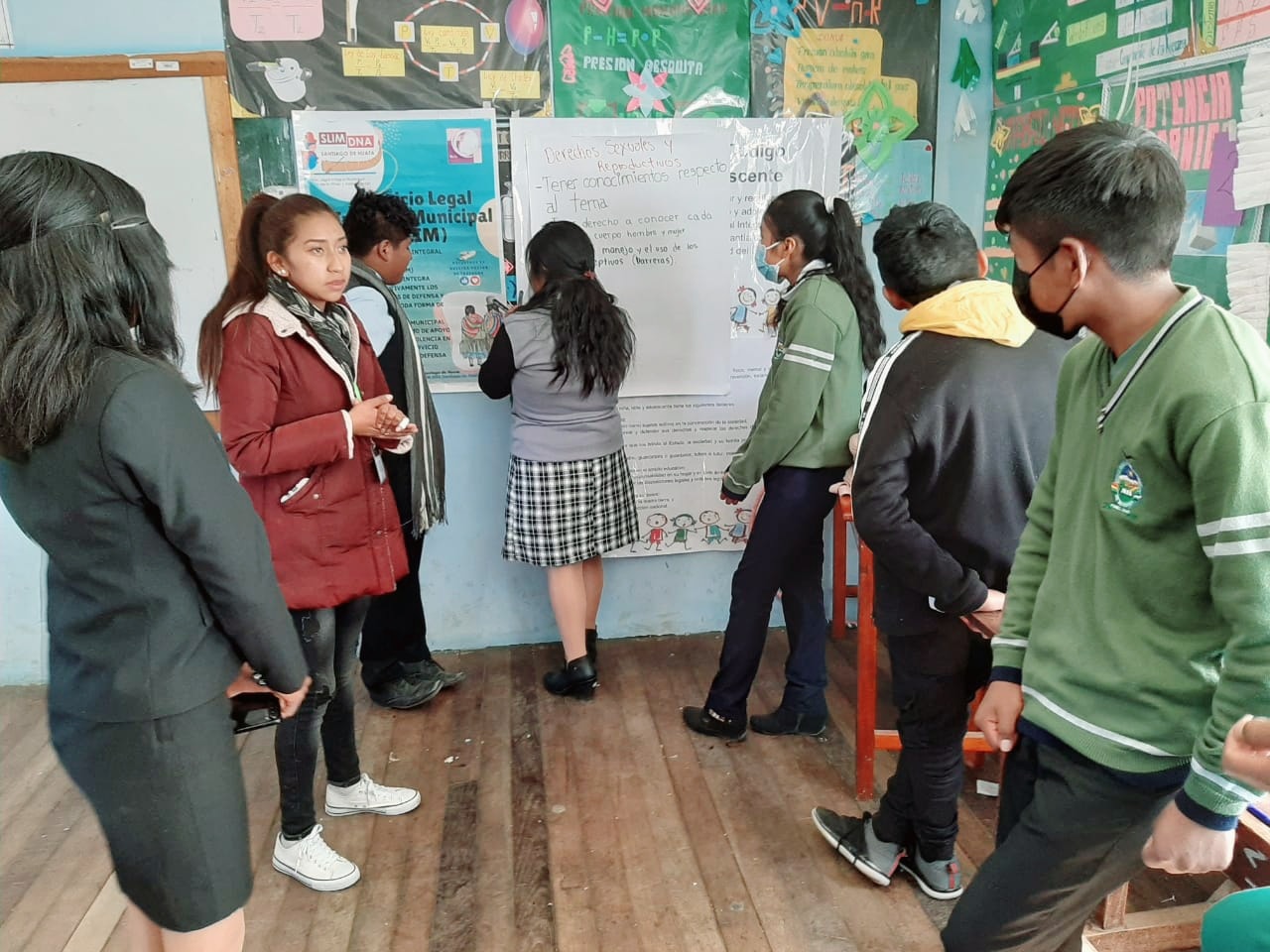 Taller colegio Chuquiñapi 11