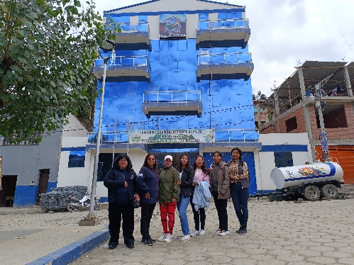 Estudiantes de Trabajo Social en visita al SLIM Palca 2025