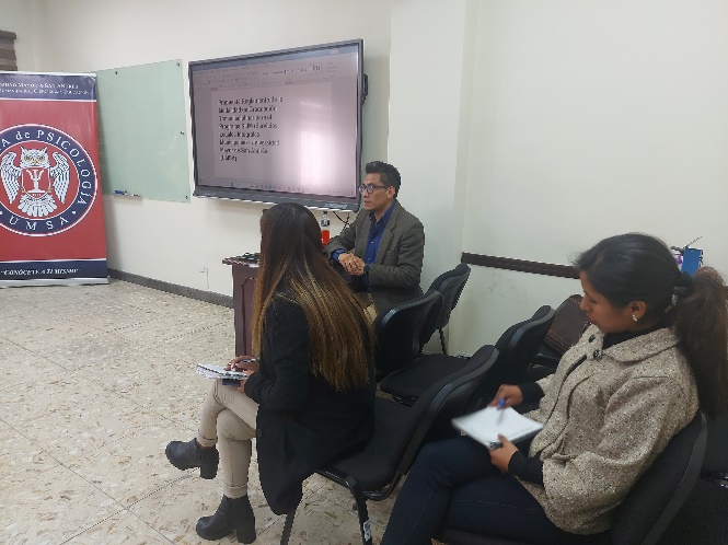 Directores de carrera en reunión SLIM UMSA