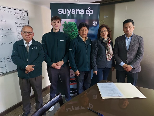 Firma de convenio - Imagen 1