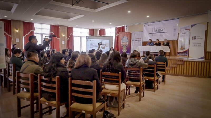 ACTIVIDAD CREATIVA E INTELECTUAL DE LA UMSA VISIBILIZADA EN LA FERIA “INVESTIGA UMSA 2024”